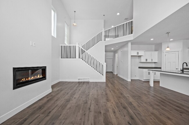 Foto del edificio - 1332 W Quailhill Rd