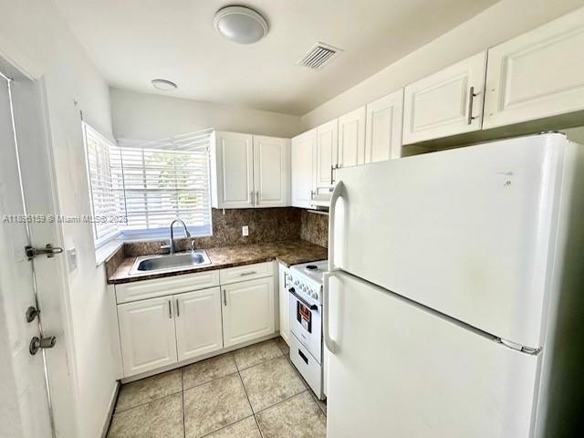 Foto del edificio - 2101 Bay Dr