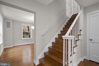 Building Photo - 4625 Rockwood Pkwy NW