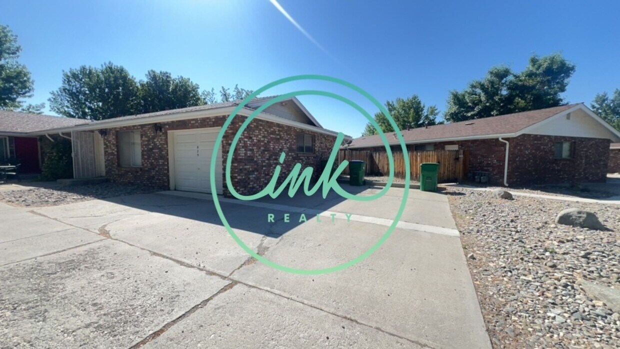 Foto principal - Duplex Unit for Rent in Carson City