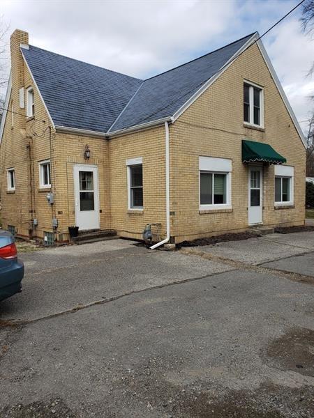 Building Photo - 330-980 PA-980
