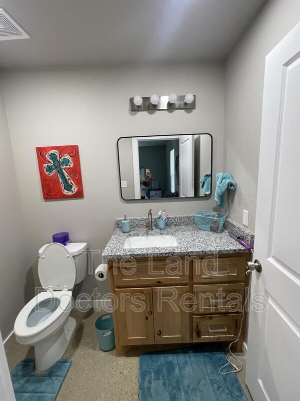 Foto del edificio - 13804 County Rd 1554