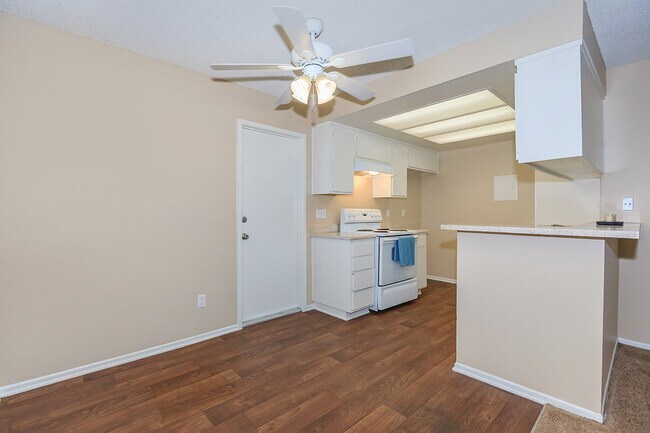 Foto del edificio - Park City Apartment Homes