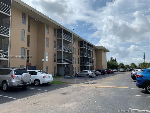 Foto del edificio - 4848 NW 24th Ct