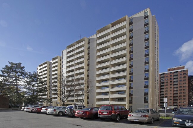 Building Photo - 2233 - 2235 Hurontario Street