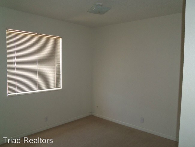 Building Photo - 6650 Maricopa Dr