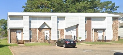 Building Photo - 524 S Woodburn Dr