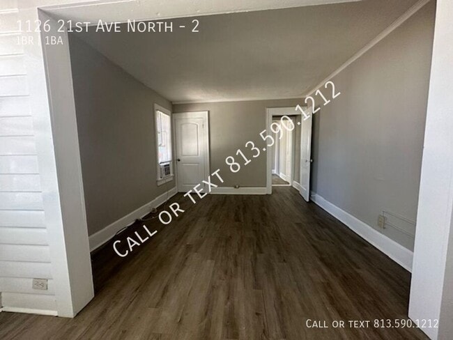 Building Photo - 1126 21st Ave N
