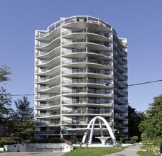 Building Photo - 44 Walmer Rd