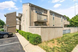 Building Photo - 910 Quay Ave