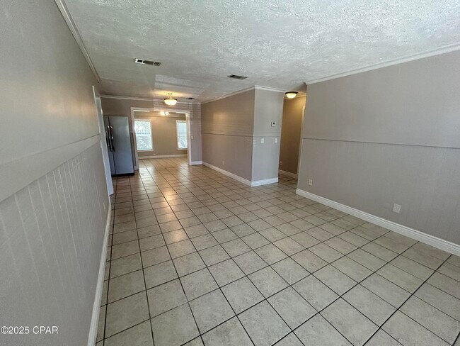 Foto del edificio - 16238 E Lullwater Dr