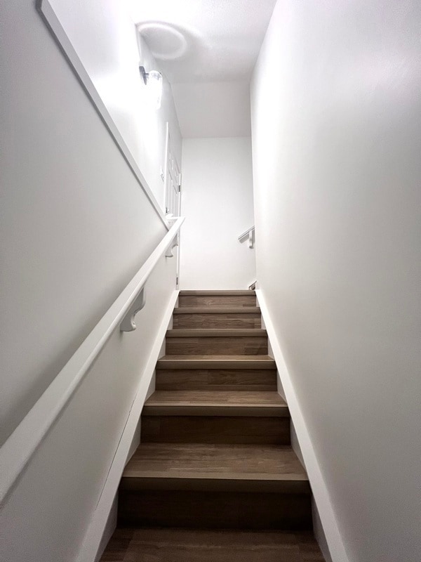 Building Photo - 22718-2282a 82a Ave NW