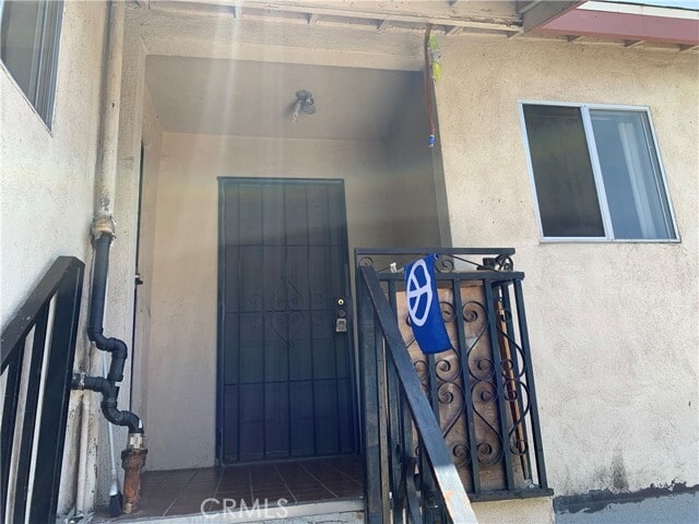 Foto del edificio - 2419 Eastlake Ave
