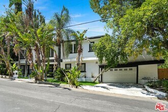 Building Photo - 5128 Llano Dr