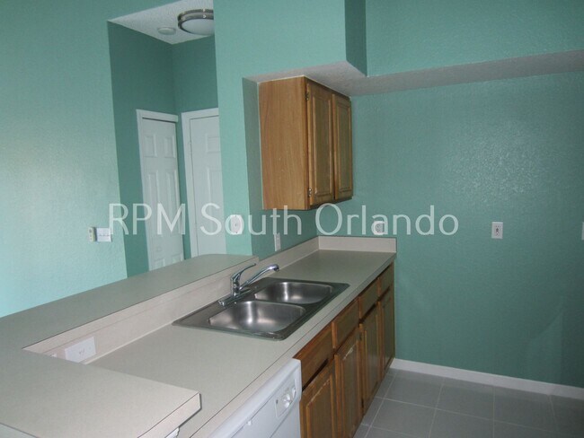 Foto del edificio - 13103 Mulberry Park Dr
