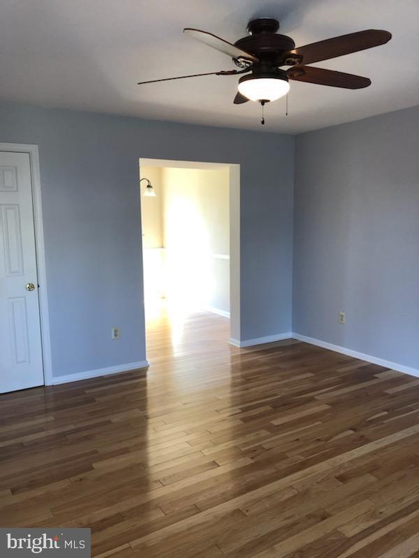 Foto del edificio - 5409 Rinker Cir