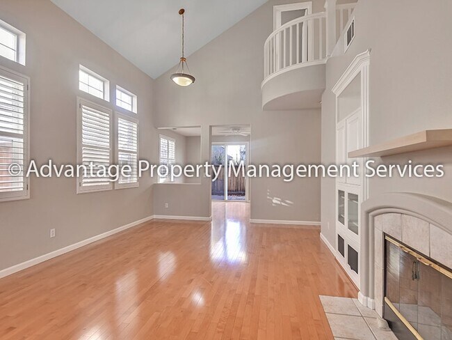 Foto del edificio - Bright 3 Bed, 2.5 bath, 1536 Sq Ft near Mo...