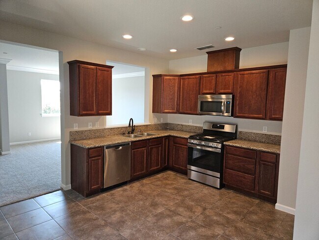 Building Photo - 675 Mission De Oro Dr