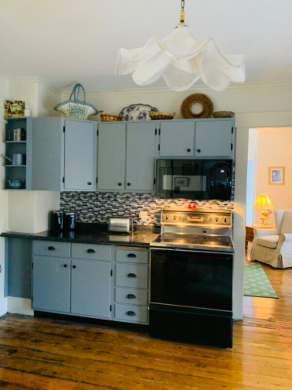 Foto del edificio - 13 Maple Ave