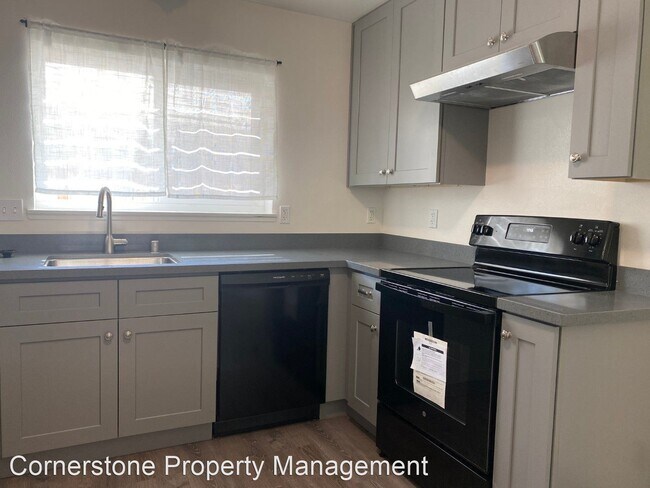 Foto del edificio - 3 br, 2 bath House - 4656 Elmhurst Dr.