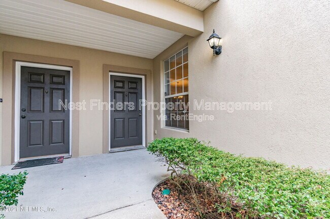 Foto del edificio - 9744 Summer Grove Way W