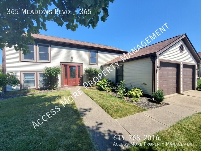 Building Photo - 3 BED 1,655 SQ.FT WITH POOL IN PICKERINGTON