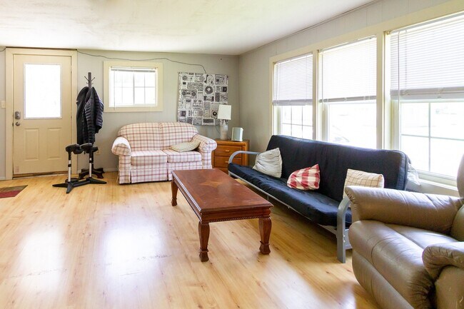 Foto del edificio - Large Living Space