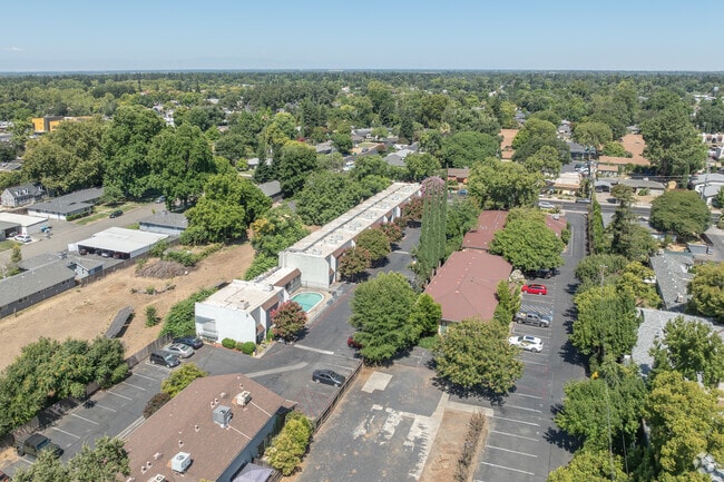Context - Rio Townhouses