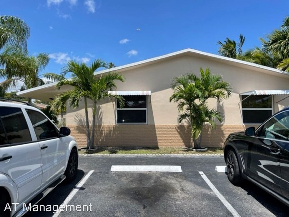 Primary Photo - 2 br, 1 bath House - 231 NE 40 CT, Unit #2