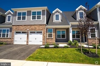 Building Photo - 3403 Jordan Dr