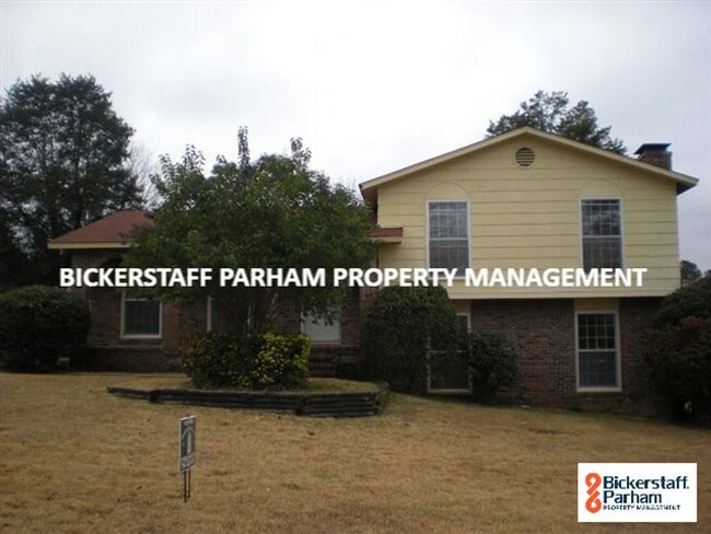 Foto del edificio - Charming Brick Home Located off of Moon Ro...