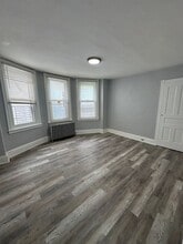 Building Photo - 117 N Front St Building Photo - 117 N Front St