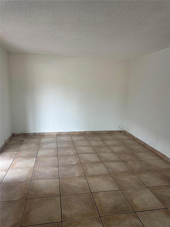 Building Photo - 712 Michigan Ct