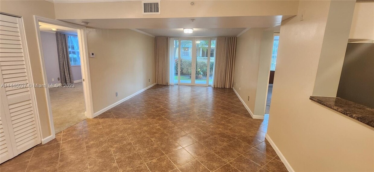 619 E Sheridan St Unit 102, Dania Beach, FL 33004 Condo for Rent in