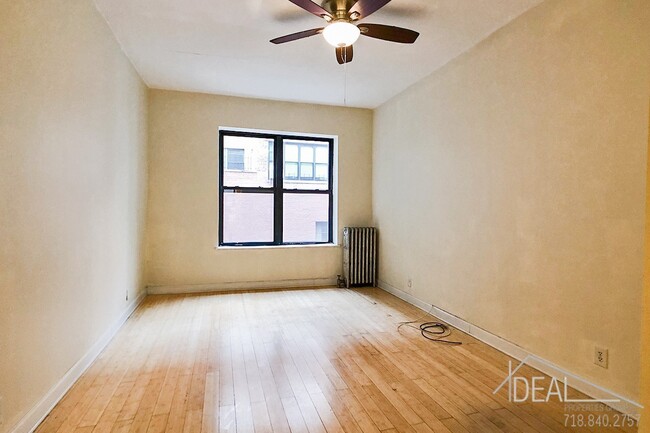 Building Photo - 230 Ocean Parkway #C6R
