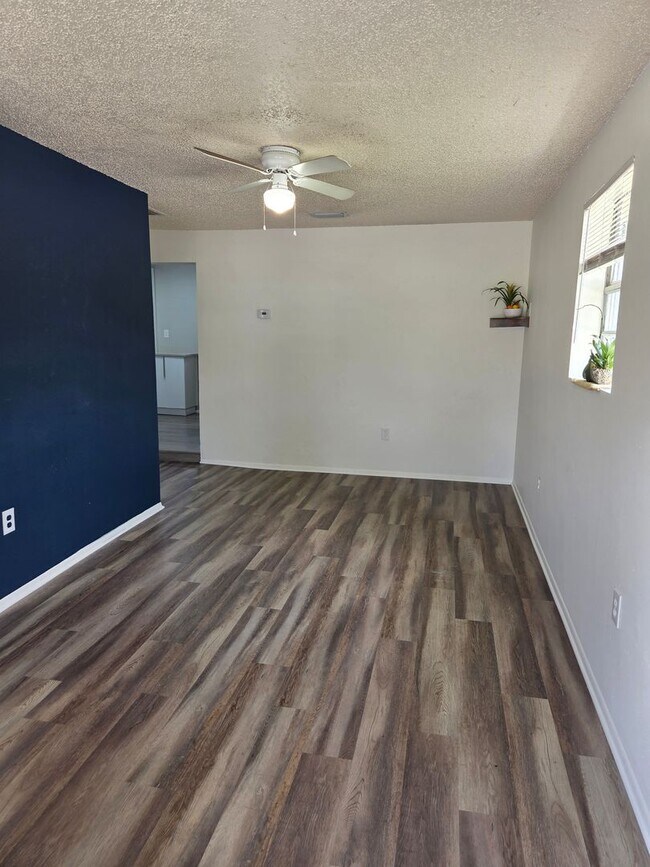 Foto del edificio - 2915 36th Ave W