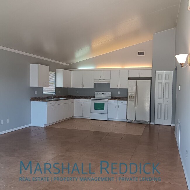 Foto del edificio - 3 bed 2 bath 1 car garage - single family ...