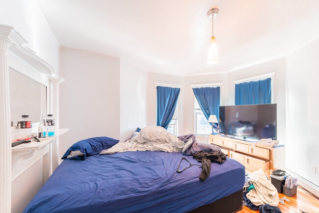 Photo - 2 Elton St Townhome