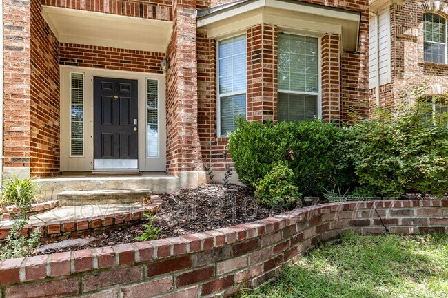 Building Photo - 551 Ginsberg Dr