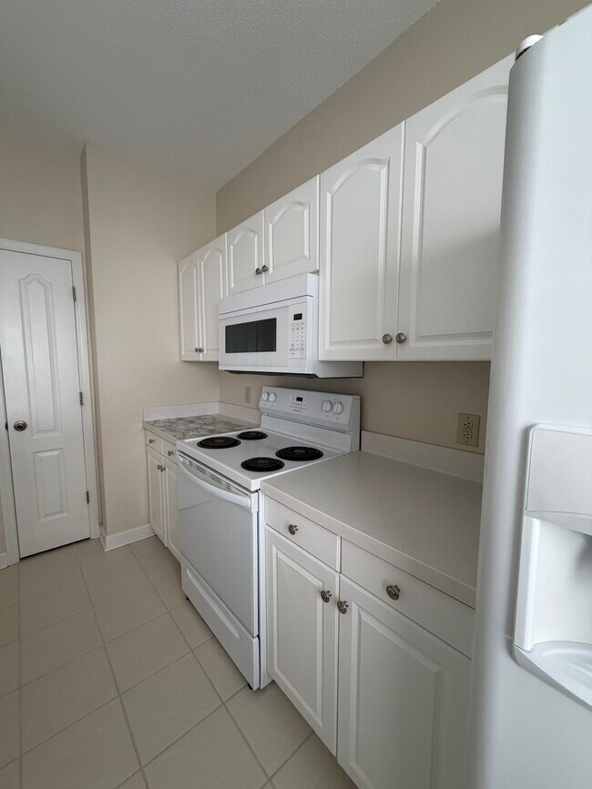 Foto del edificio - 200 Willow Green Dr