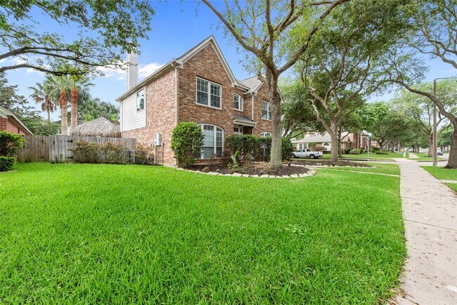 Building Photo - 2121 Barrington Pointe Dr