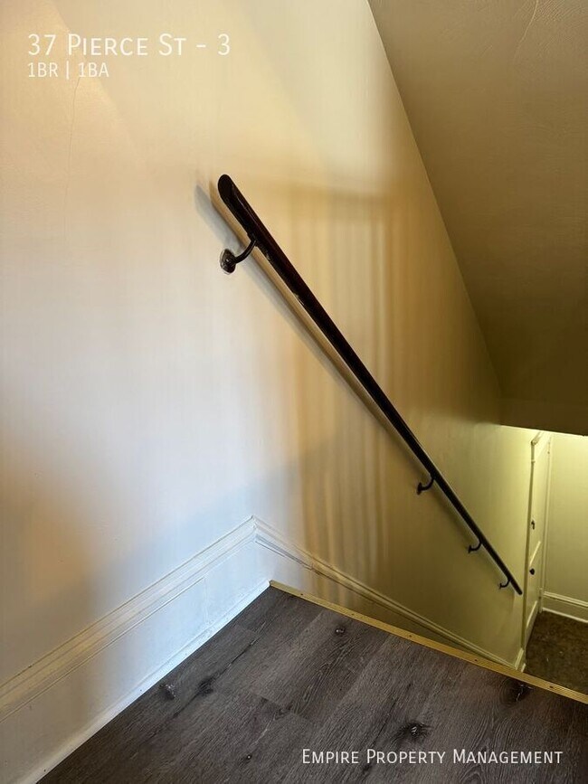 Foto del edificio - 37 Pierce St