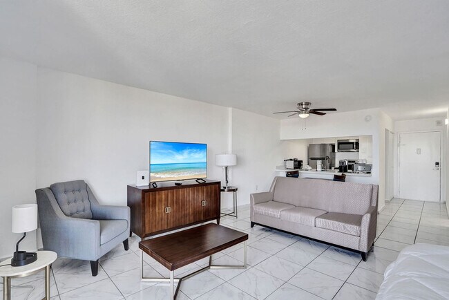 Foto del edificio - 777 NW 155th Ln