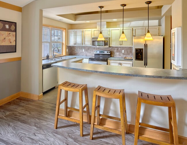 Building Photo - Alderra