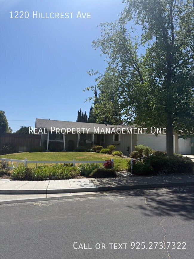 Foto del edificio - 1220 Hillcrest Ave