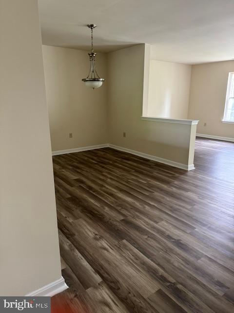 Foto del edificio - 140 Laurel Ct