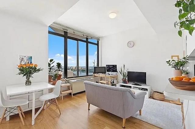 Foto principal - 1 bedroom in New York NY 10128