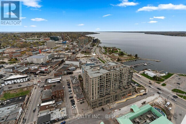 Building Photo - 39-2839 Mary St