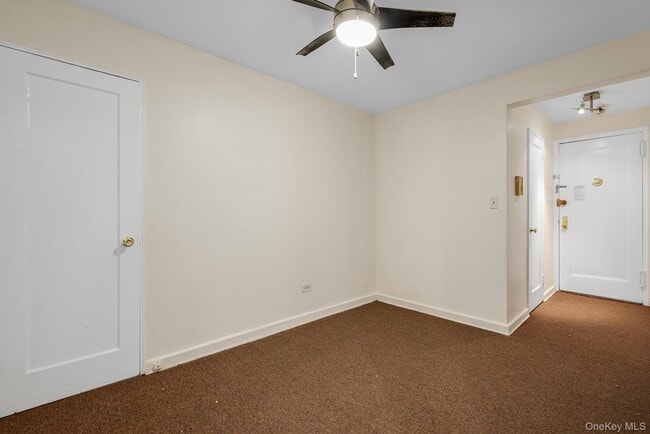 Building Photo - 102-25 67th Rd