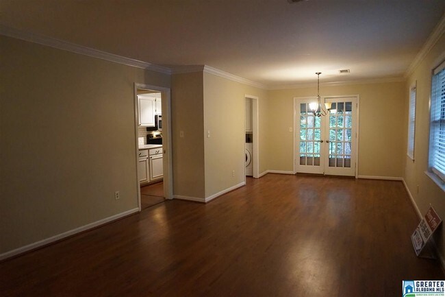 Foto del edificio - 871 Vestavia Villa Ct
